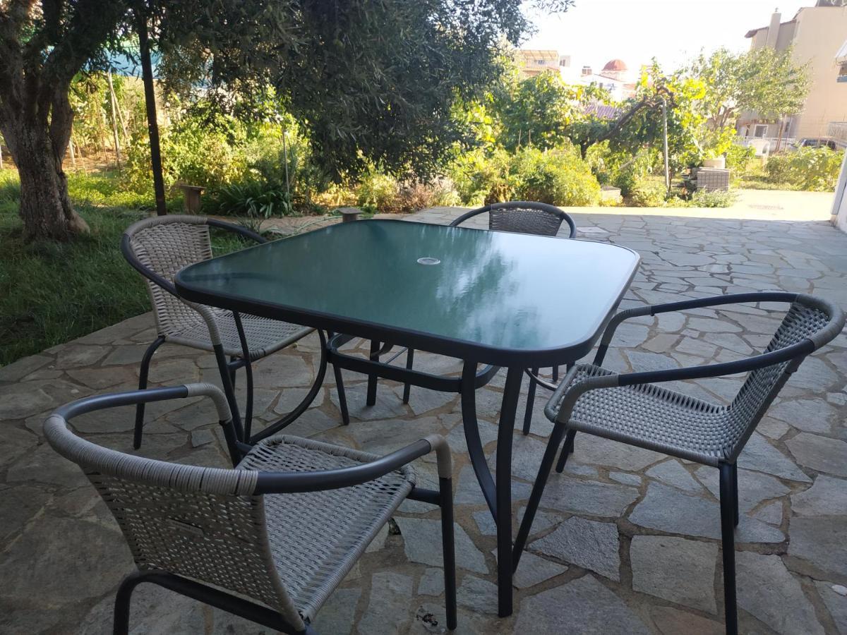Kiki'S Cosy Apartments Néa Khilí Dış mekan fotoğraf