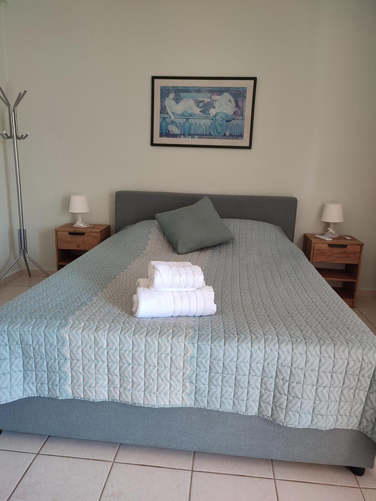 Kiki'S Cosy Apartments Néa Khilí Dış mekan fotoğraf