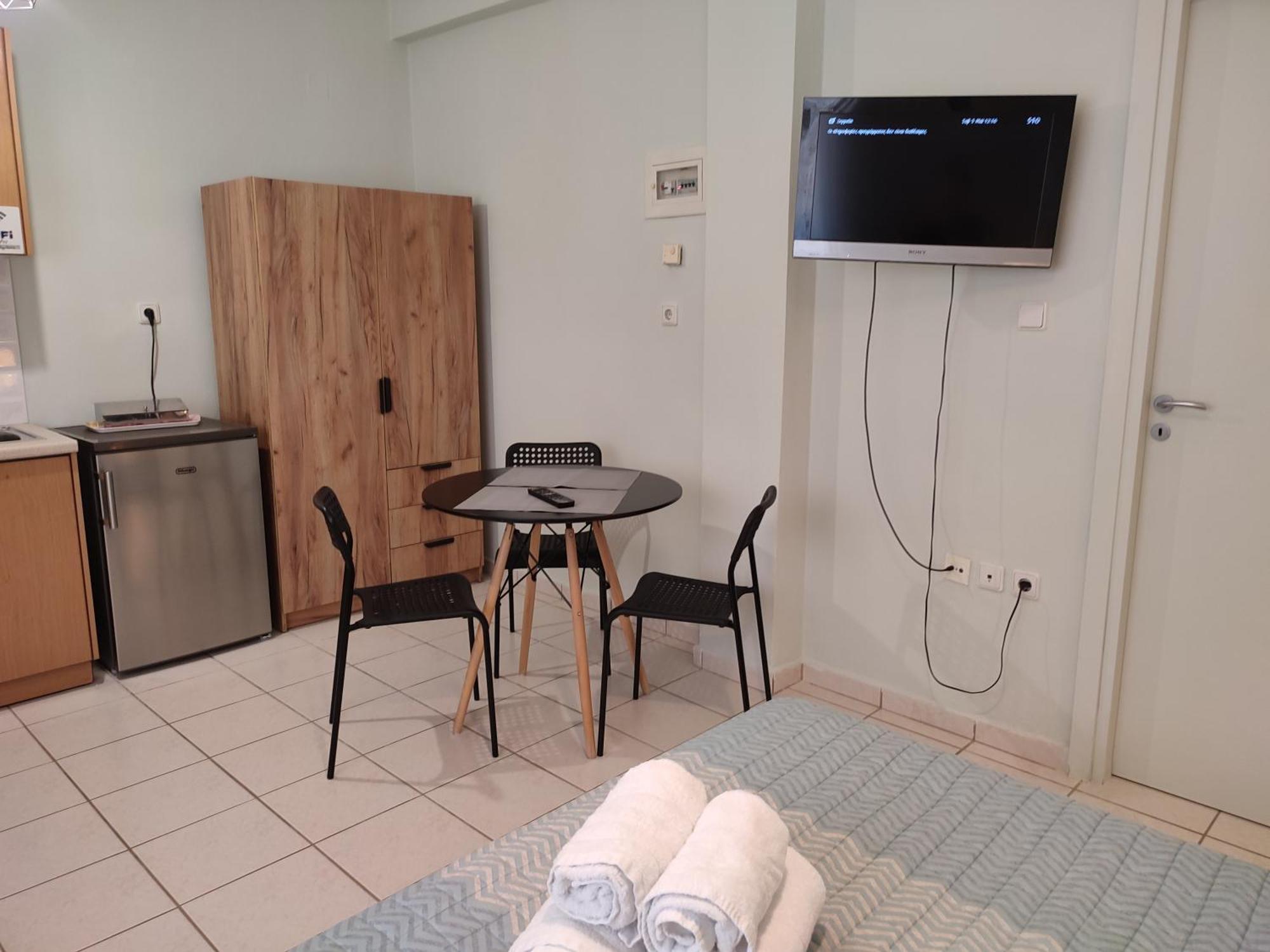 Kiki'S Cosy Apartments Néa Khilí Dış mekan fotoğraf